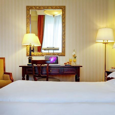 Excelsior Palace Palermo Room photo