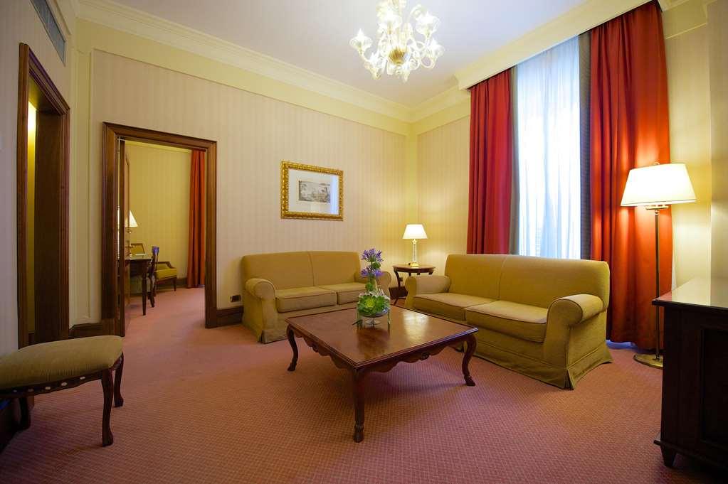 Excelsior Palace Palermo Room photo