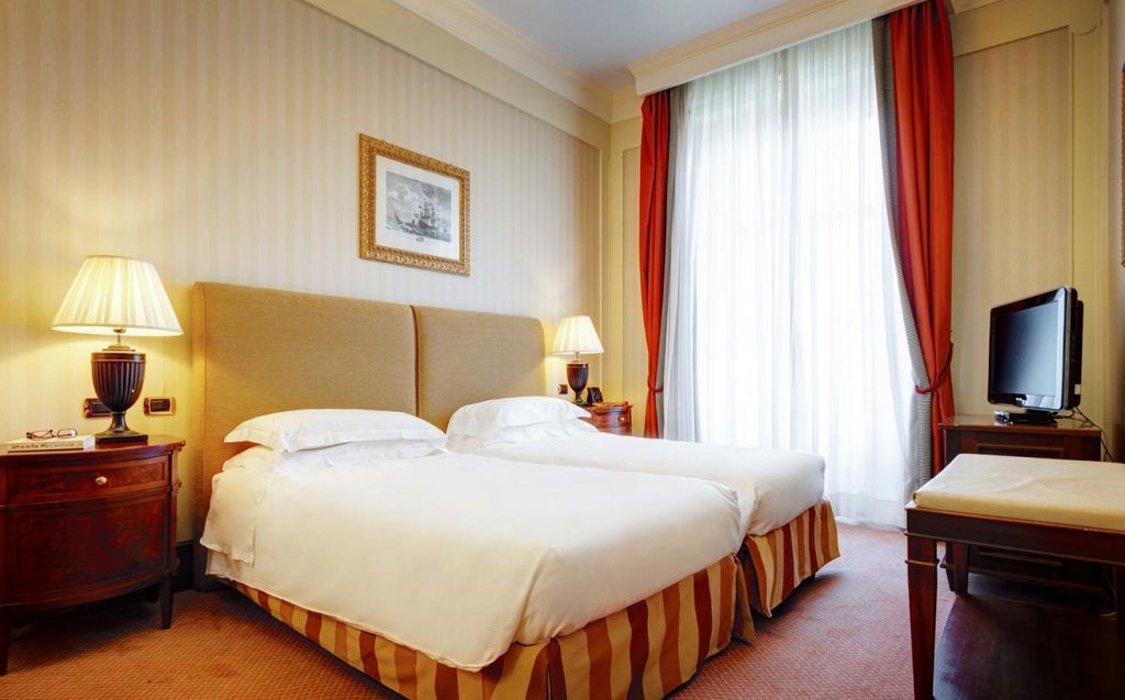 Excelsior Palace Palermo Room photo