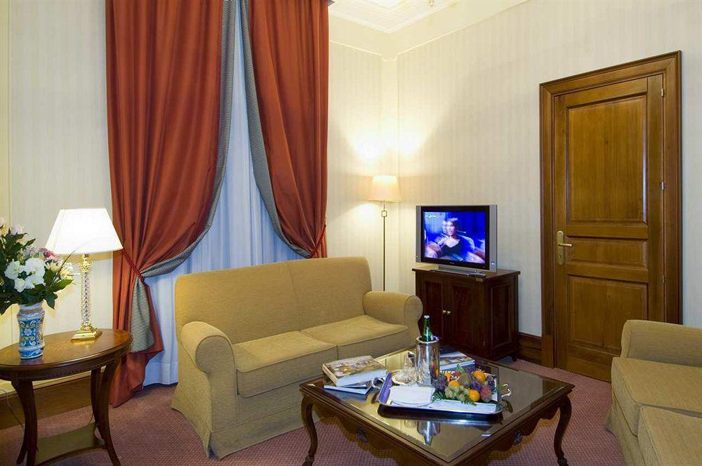 Excelsior Palace Palermo Room photo